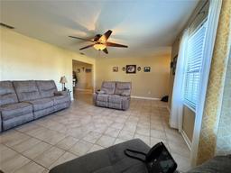 Picture of 13718 SW 40Th Circle, Ocala, FL 34473