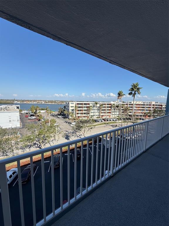 Picture of 1868 Shore Drive S Unit 608, South Pasadena FL 33707