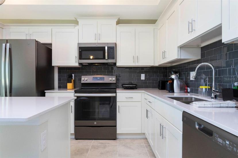 Picture of 3121 Paradox Circle Unit 203, Kissimmee FL 34746