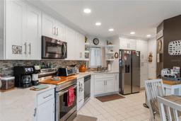 Picture of 4422 Glenns Landing, Winter Haven, FL 33884