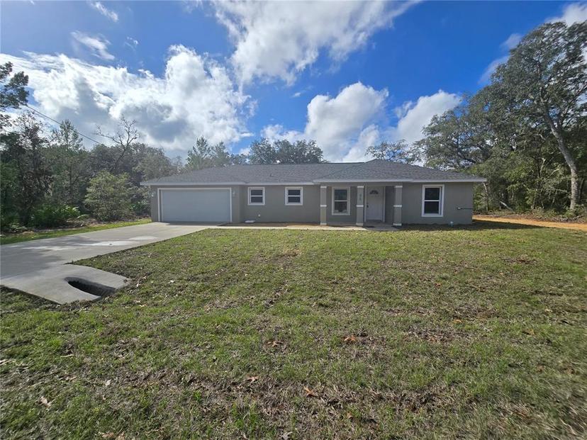 Picture of 96 Fisher Way Trail, Ocklawaha FL 32179