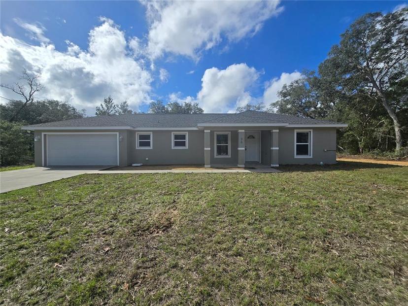 Picture of 96 Fisher Way Trail, Ocklawaha FL 32179