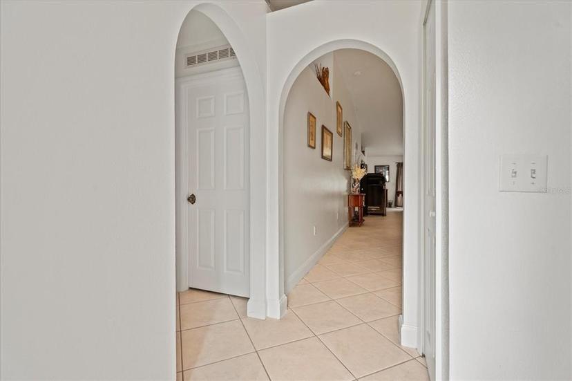 Picture of 971 Cascades Park Trail, Deland FL 32720