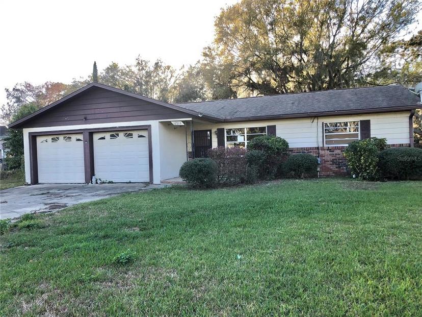 Picture of 12314 Virginia Drive, Leesburg FL 34788