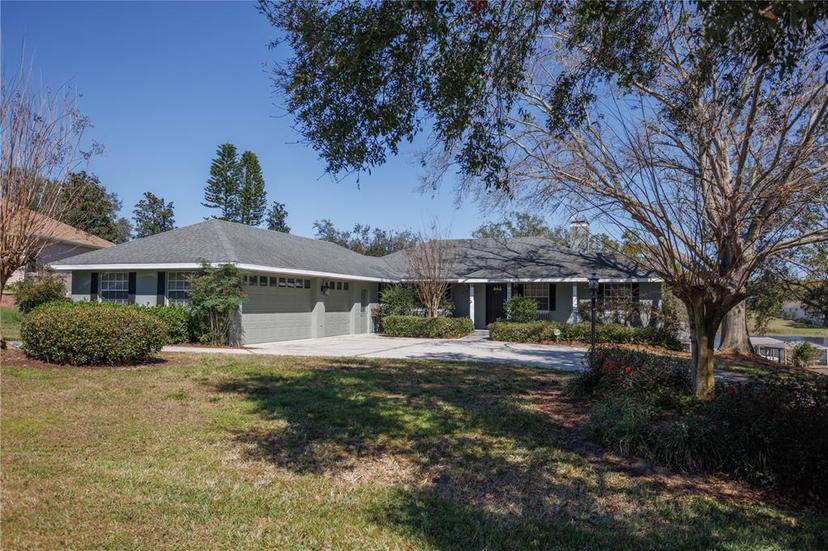 Picture of 10648 Lake Hill Drive, Clermont FL 34711