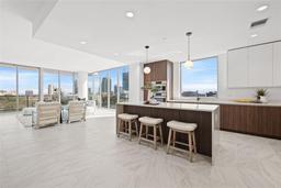 Picture of 777 3Rd Avenue N Unit 805, St Petersburg, FL 33701