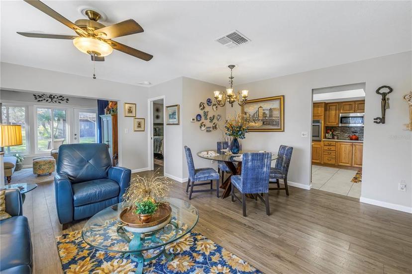 Picture of 2510 Laurelwood Drive Unit 5A, Clearwater FL 33763