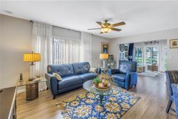 Picture of 2510 Laurelwood Drive Unit 5A, Clearwater, FL 33763
