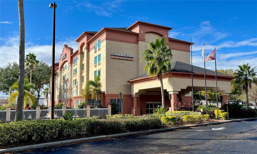 Picture of 3000 Maingate Lane Unit 420, Kissimmee, FL 34747