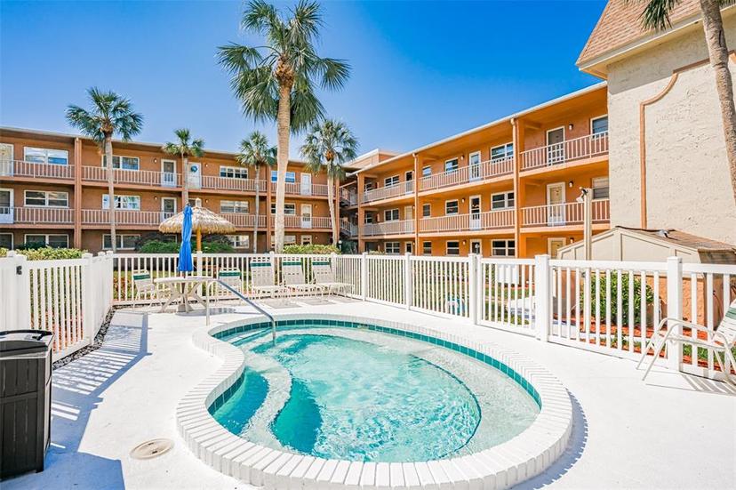 Picture of 12760 Indian Rocks Road Unit 532, Largo FL 33774