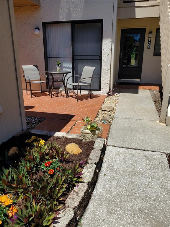 Picture of 726 Bird Bay Circle Unit 46, Venice, FL 34285