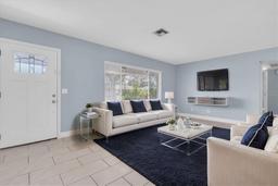 Picture of 686 Manor Drive W, Dunedin, FL 34698