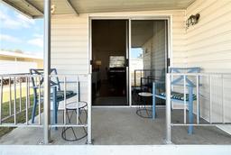 Picture of 415 Oakwood Boulevard E, Sarasota, FL 34237