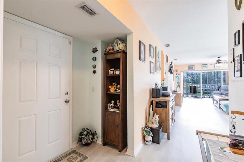 Picture of 2040 Willow Hammock Circle Unit 208, Punta Gorda FL 33983