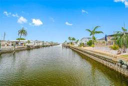 Picture of 18675 Us Highway 19 N Unit 319, Clearwater, FL 33764
