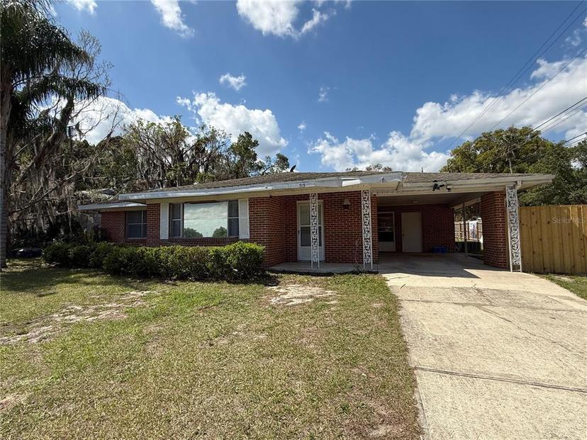 Picture of 313 N Lake Street, Crescent City FL 32112
