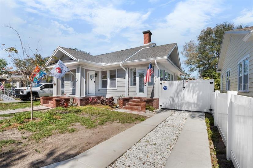 Picture of 951 9Th Avenue S, St Petersburg FL 33705