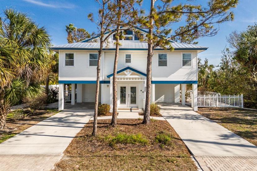 Picture of 527 Magnolia Avenue, Anna Maria FL 34216