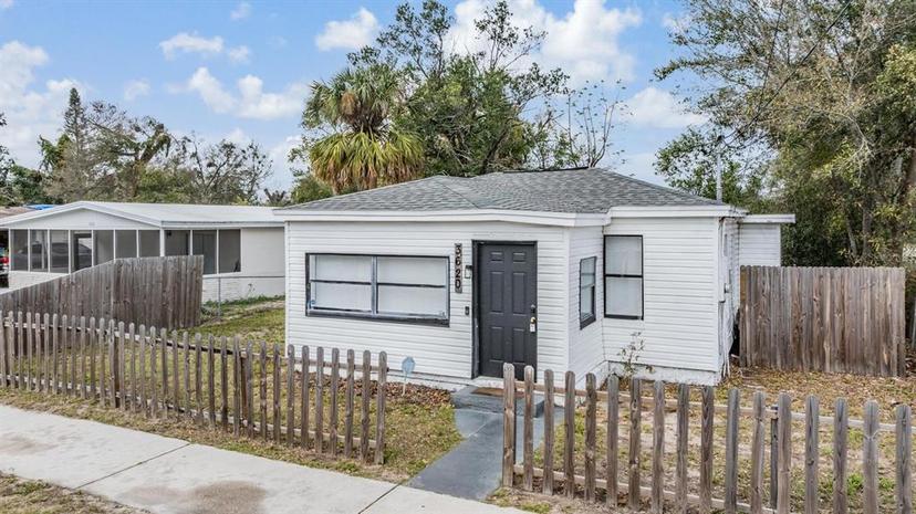 Picture of 3620 E Shadowlawn Avenue, Tampa FL 33610