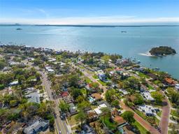 Picture of 1817 Santa Barbara Drive, Dunedin, FL 34698