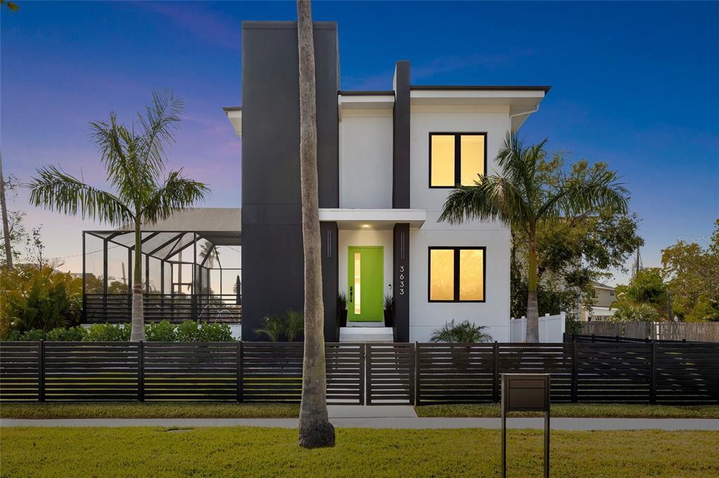 Picture of 3633 S Renellie Drive, Tampa, FL 33629