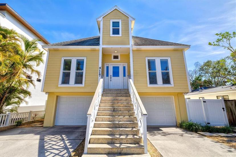 Picture of 4117 Roberts Point Circle, Sarasota FL 34242