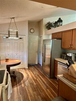 Picture of 1011 Piedmont Oaks Drive, Apopka, FL 32703