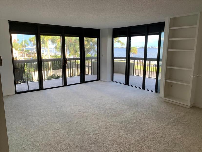 Picture of 2413 Bayshore Boulevard Unit 205, Tampa FL 33629