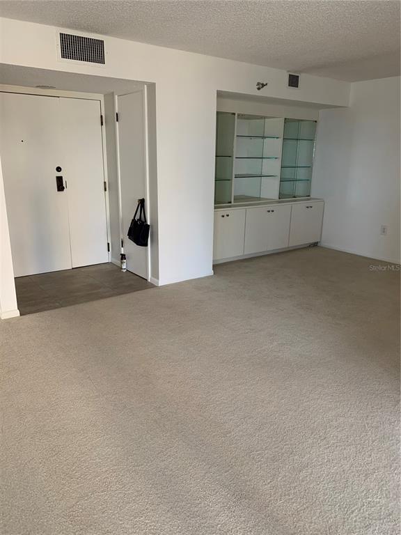 Picture of 2413 Bayshore Boulevard Unit 205, Tampa FL 33629