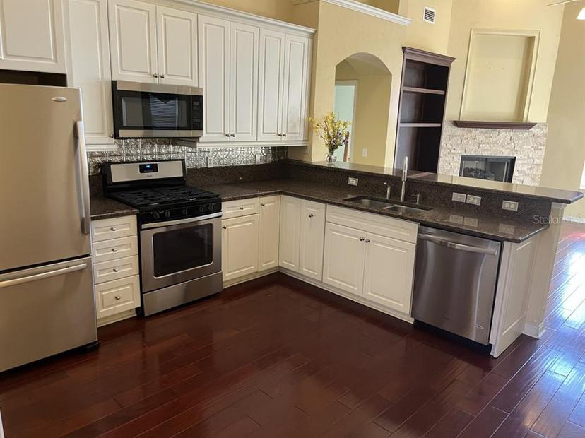 Picture of 4364 NW 35Th Terrace, Gainesville FL 32605