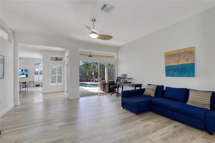 Picture of 4721 Country Manor Drive, Sarasota FL 34233