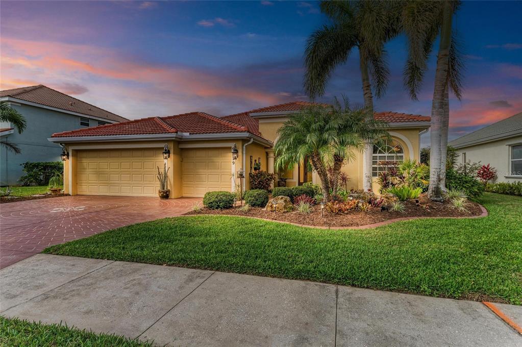 Picture of 9039 Willowbrook Circle, Bradenton, FL 34212