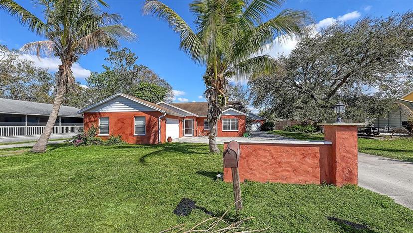 Picture of 829 Gantt Avenue, Sarasota FL 34232