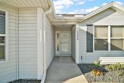 Picture of 12050 NE 51St Circle, Oxford, FL 34484