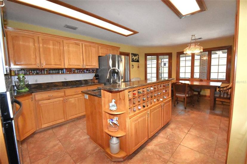 Picture of 272 NE County Road 337, Trenton FL 32693