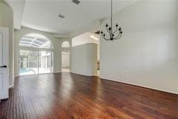 Picture of 10614 Chambers Drive, Tampa, FL 33626