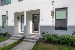 Picture of 337 15Th Street N, St Petersburg, FL 33705