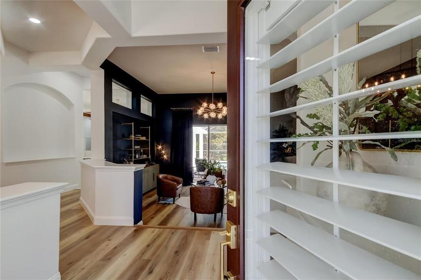 Picture of 12110 Marblehead Drive, Tampa FL 33626