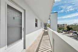 Picture of 4240 Ironwood Circle Unit 404, Bradenton, FL 34209