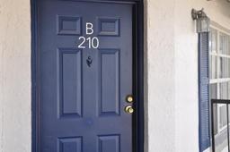 Picture of 3651 N Goldenrod Road Unit 210, Winter Park, FL 32792