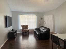 Picture of 3651 N Goldenrod Road Unit 210, Winter Park, FL 32792