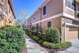 Picture of 5704 Kingletsound Place, Lithia, FL 33547