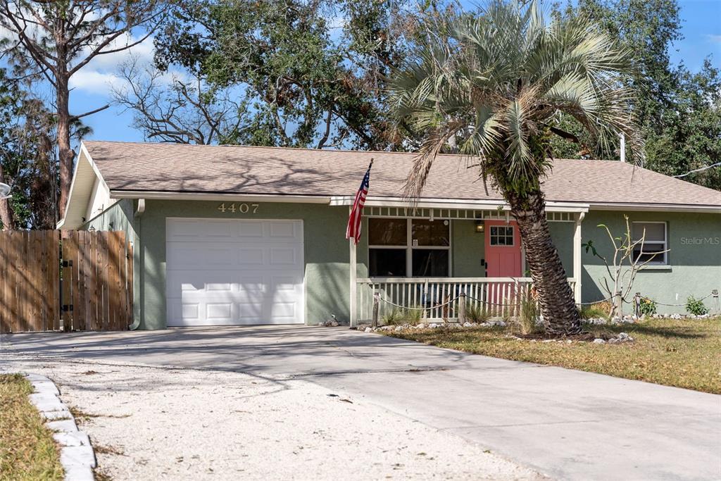 Picture of 4407 Parnell Drive, Sarasota, FL 34232