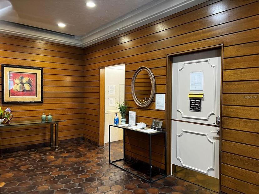 Picture of 400 Island Way Unit 911, Clearwater Beach FL 33767