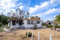 Picture of 5254 Yellow Pine Street N, St Petersburg, FL 33709
