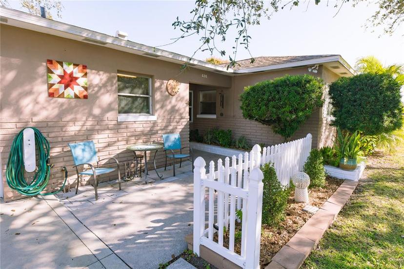 Picture of 6315 25Th Avenue N, St Petersburg FL 33710