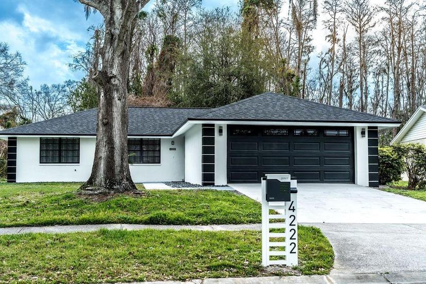 Picture of 4222 Autumn Leaves Drive, Tampa FL 33624