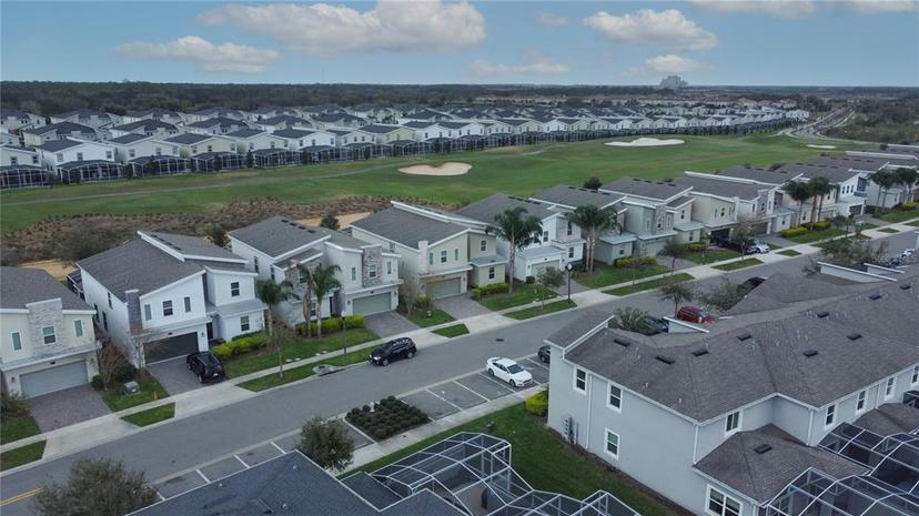 Picture of 561 Pebble Beach Drive, Davenport FL 33896