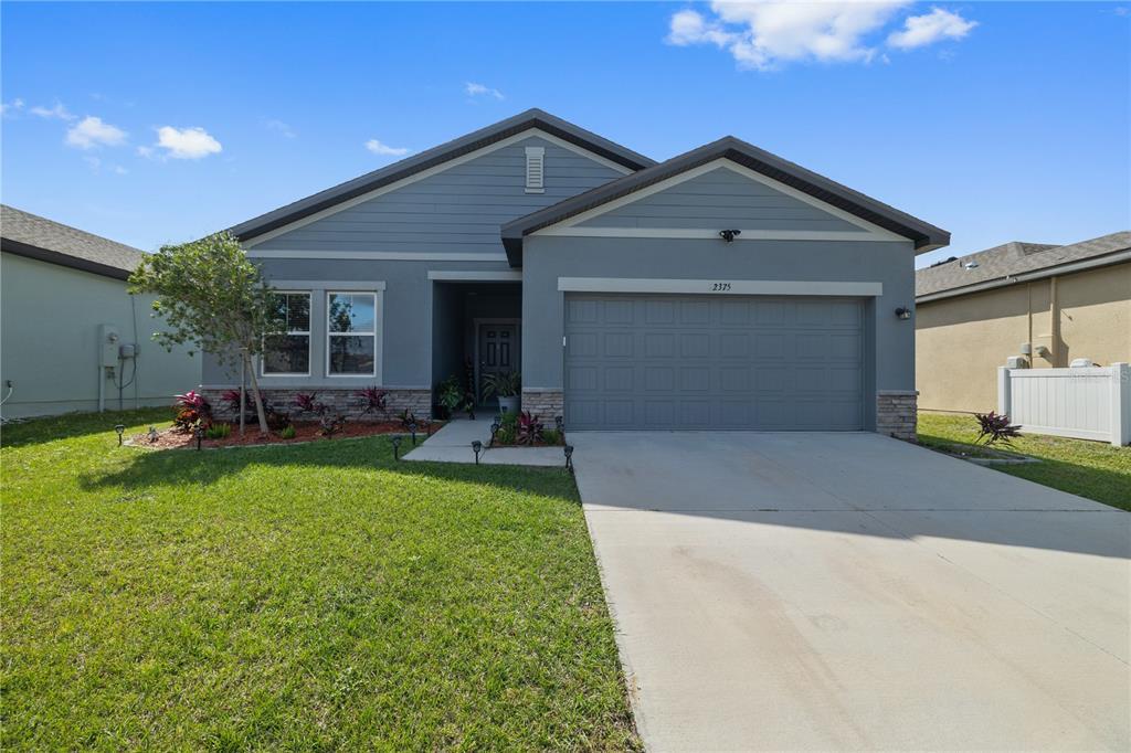 Picture of 2375 Harris Hawk Avenue, Ruskin, FL 33570