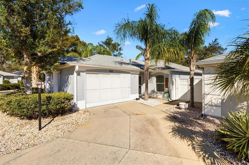 Picture of 1952 Peachtree Avenue, The Villages FL 32162